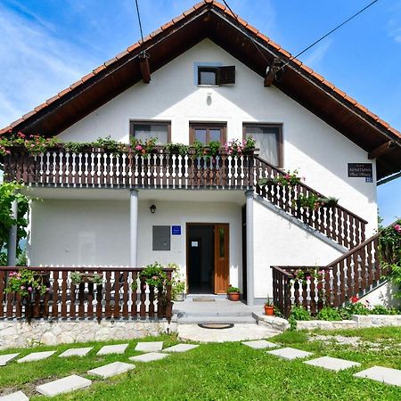 Apartman Plum Plitvice Drežnik Grad Zewnętrze zdjęcie