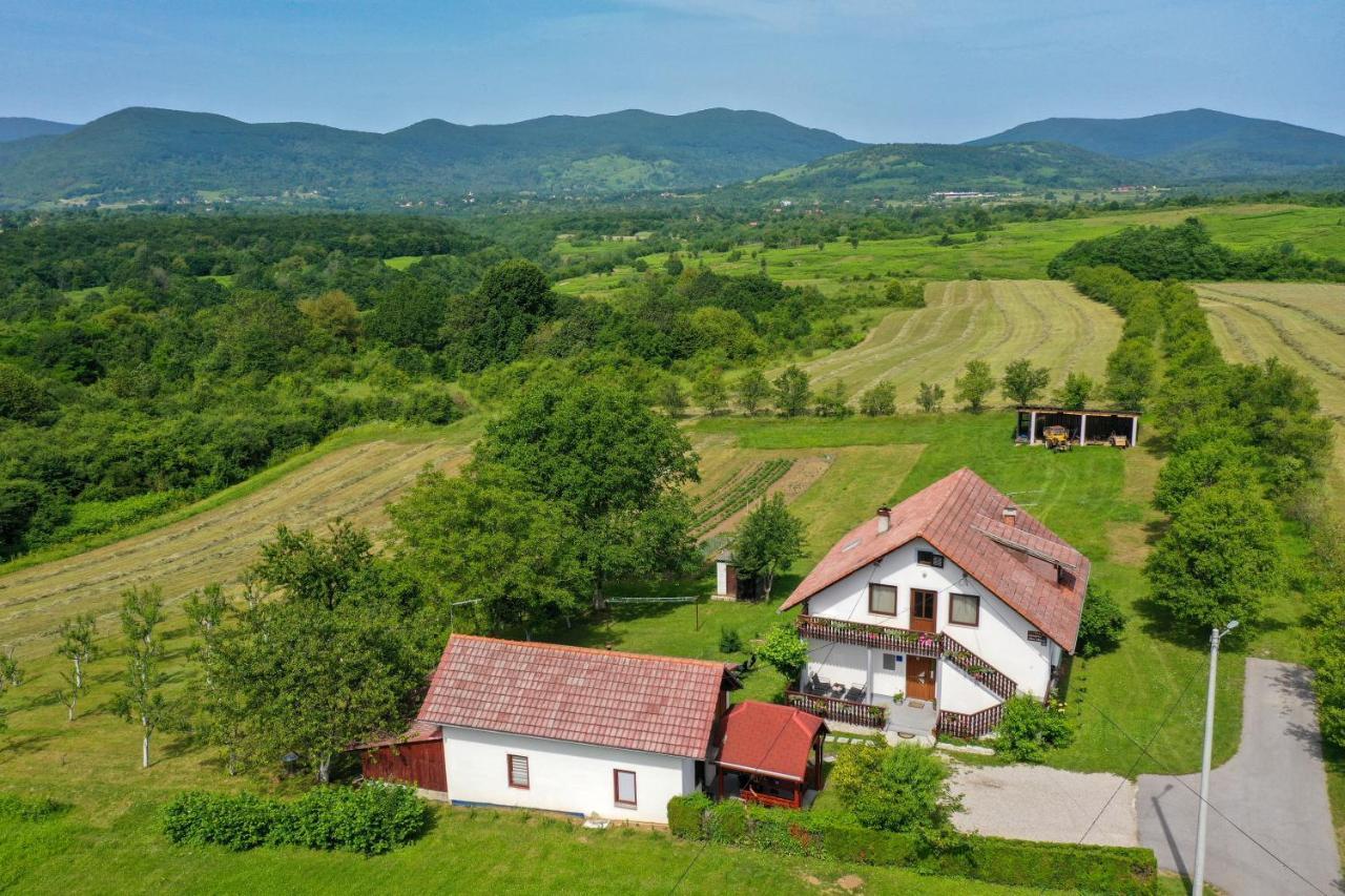 Apartman Plum Plitvice Drežnik Grad Zewnętrze zdjęcie