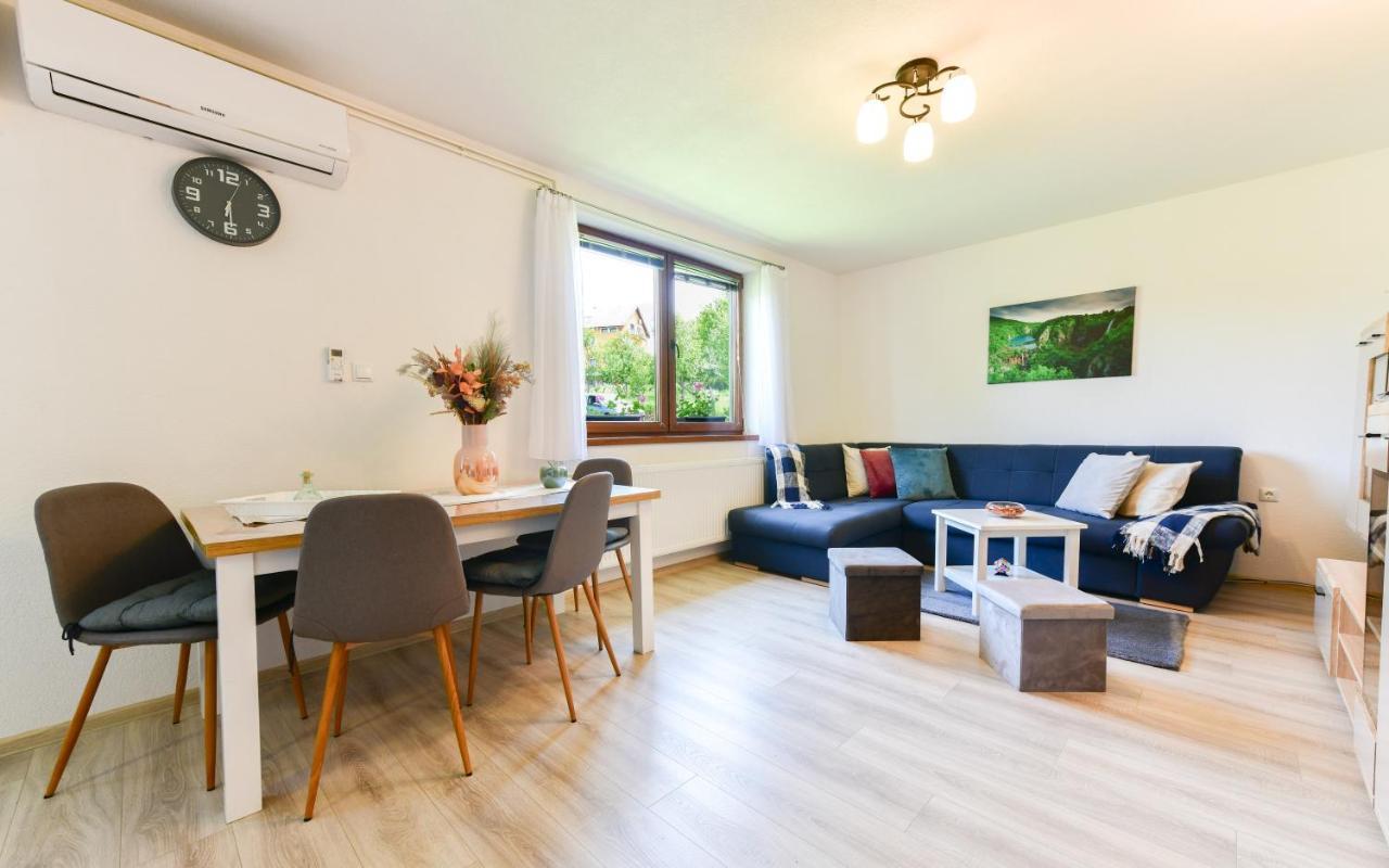 Apartman Plum Plitvice Drežnik Grad Zewnętrze zdjęcie